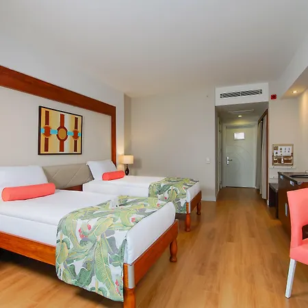 Baia Lara Feriested 5*